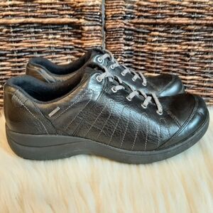 Aravon 7 REVSavor Leather Waterproof Lace Up Walking Comfort Shoe CH3630 Black